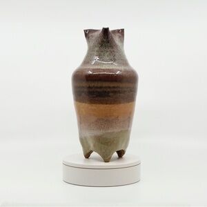 🌺SOLD🌺MCM Multicolor Studio Art  Ceramic Vase. Tri point top and tri footed.